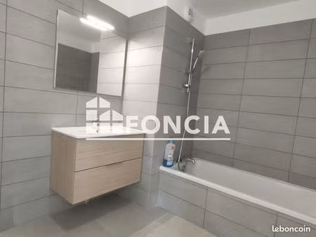 appartement 3 pièces 69 m²