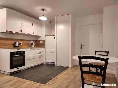 t2 neuf 44 m2 meuble parking privé