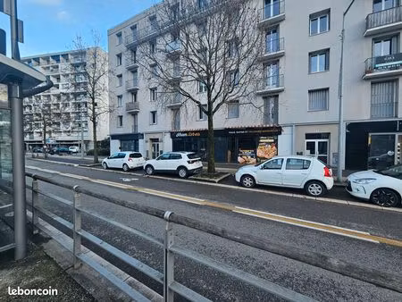 local restaurant grenoble centre
