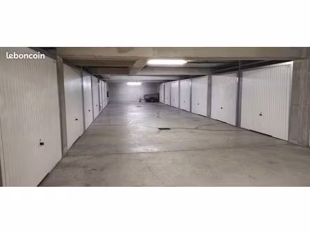 location garage box vannes tohannic