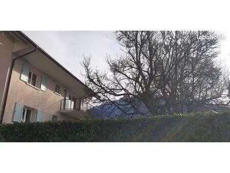 t2 bonneville (74) centre ville