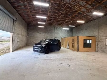 local d'activité / entrepôt 200m2