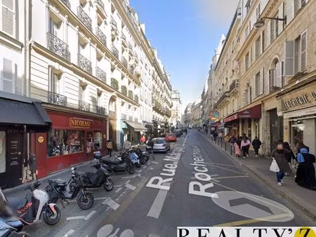 local commercial 59 m²