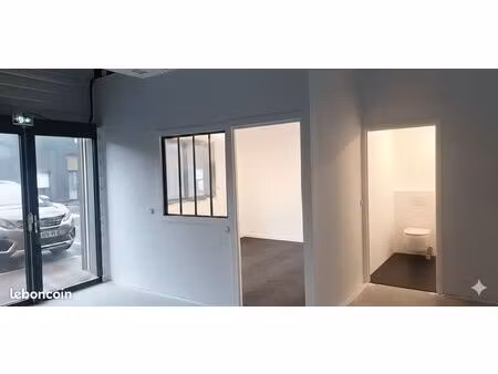 local 124 m² vannes