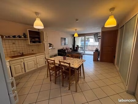location - appartement-t2 -meublé -47m2 + 6 m2 terrasse goncelin 38570