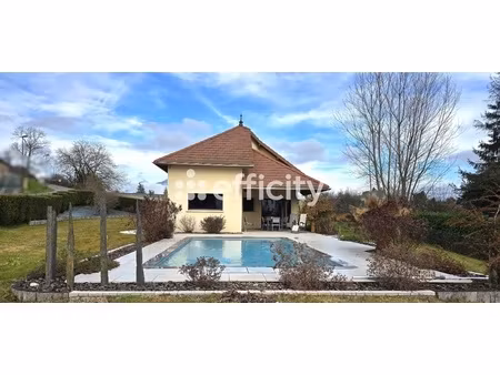 maison 5 pièces - 182 m²