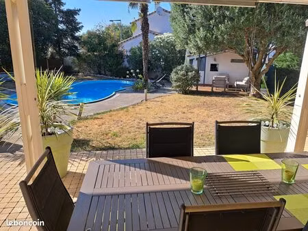 maison 7 pièces 218 m²