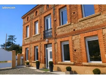 maison de maître rénovée avec piscine – 5 ch – jardin arboré – dpe b – sans agence