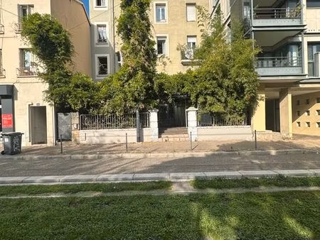 local commercial / cours berriat