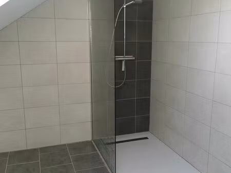 location sur la commune de saint haon le vieux