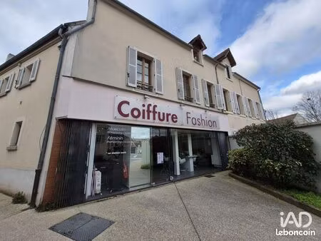 boutique 50 m² verneuil-sur-seine