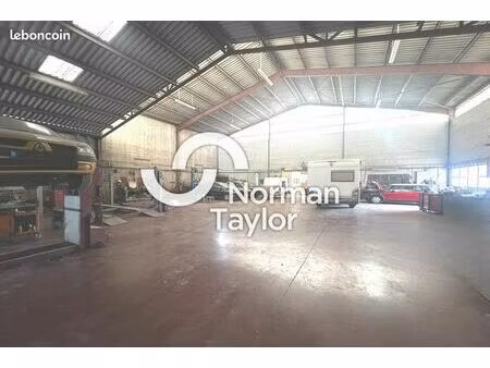 local d'activité 460 m²