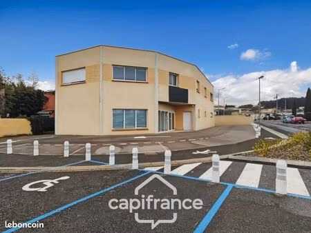 local commercial 550 m²