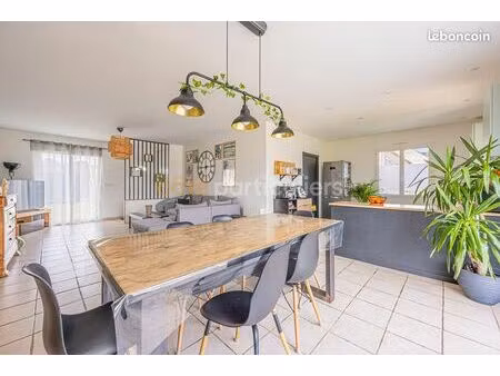 maison 5 pièces 110 m²