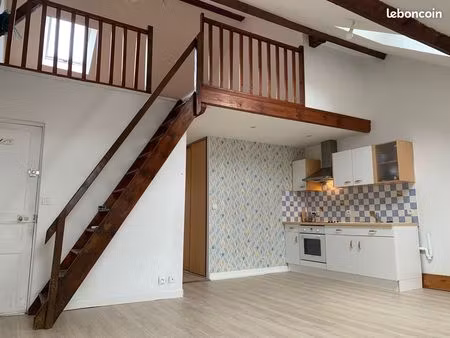 t2 duplex 42 m2 proche centre ville