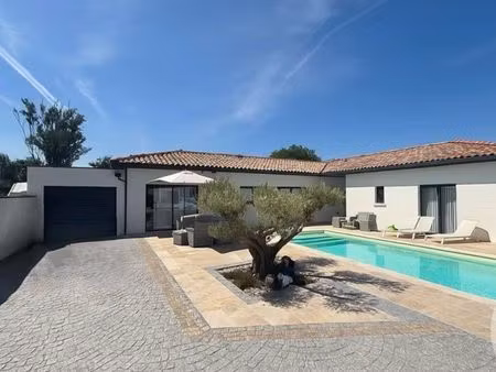 villa carbonne t6 170m2