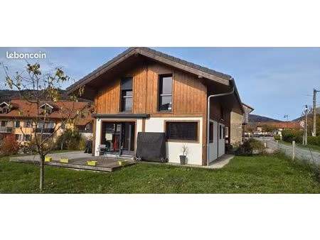 maison 5 pièces 114 m²