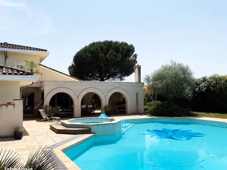 villa belle prestation pibrac(pas d agences merci)