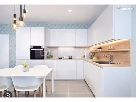 appartement 4 pièces 90 m²