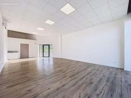 local 50 m² - muret