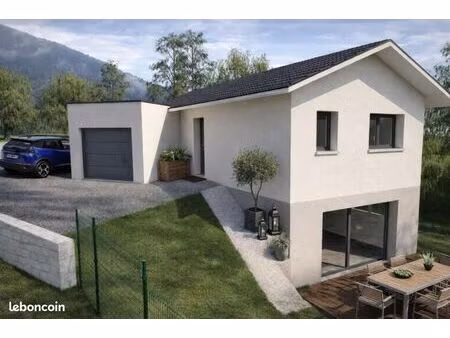 maison 4 pièces 92 m²