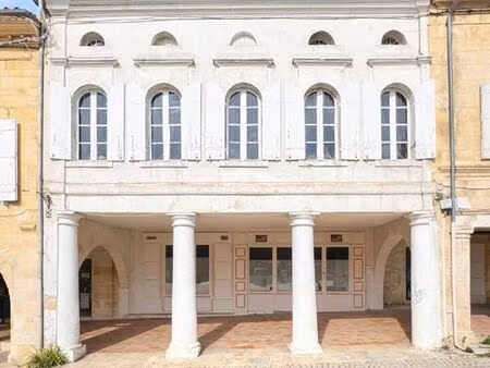 immeuble 9 pièces 600 m²