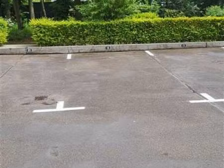 parking/boxe de garage