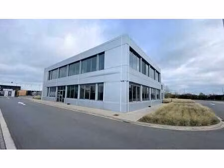 bureau de plain-pied à louer près de la n16 à bornem