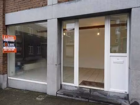 centre petit- rechain : bureaux ou commerce rue n.arnold 12