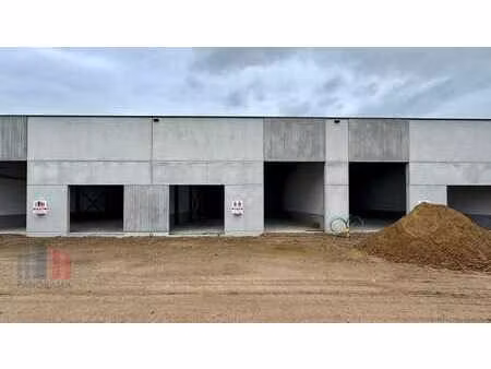 480 m² de nouvelle construction  unité pme à louer le lon...