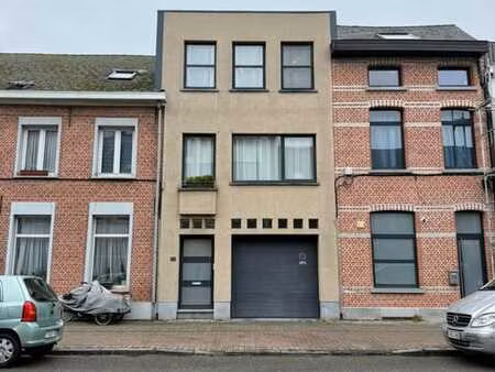 ruime  gemeubelde bel-etage te huur in mechelen