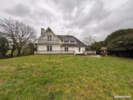 maison 7 pièces 158 m²