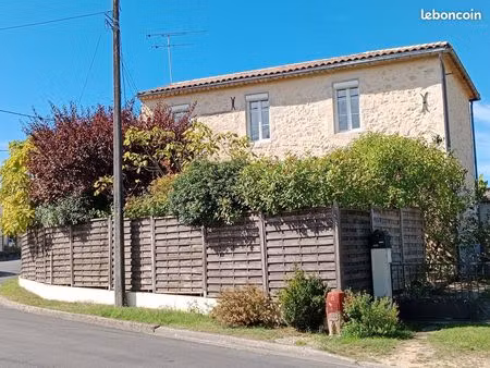 maison 5 pièces 166 m²