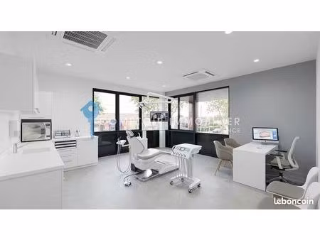 local 49 m² léguevin