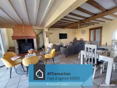 maison 7 pièces 218 m²