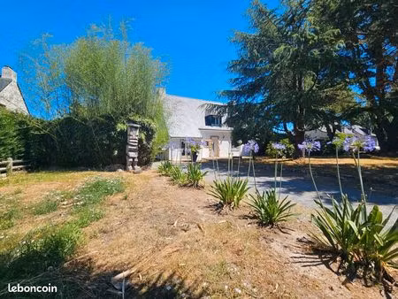 maison 6 pièces de 145 m2