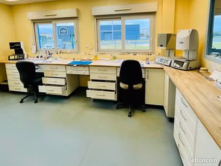laboratoire de prothèse dentaire 50000