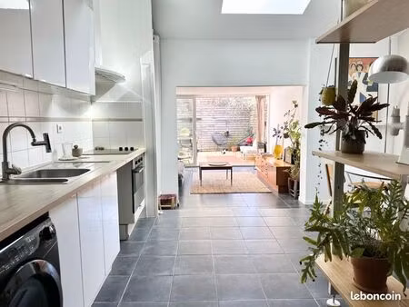 maison 2 pièces 92 m²