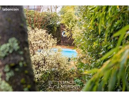 maison 7 pièces 210 m²