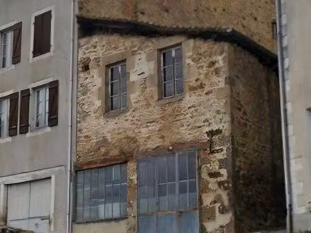 a vendre centre rochechouart 87600