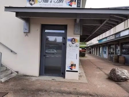 bureau/local professionnel ou commercial 15m2