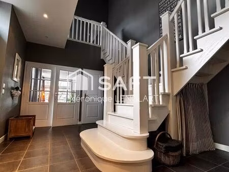maison 6 pièces 225 m²