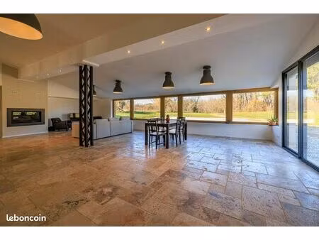 ferme 8 pièces 302 m²