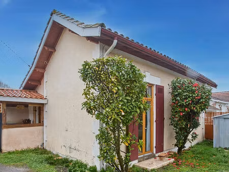 maison année 60 - fort potentiel - centre-ville