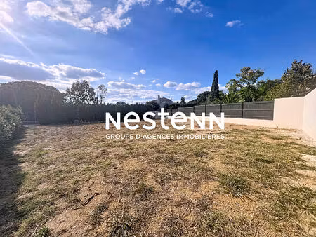 terrain constructible saint-esteve 709 m2