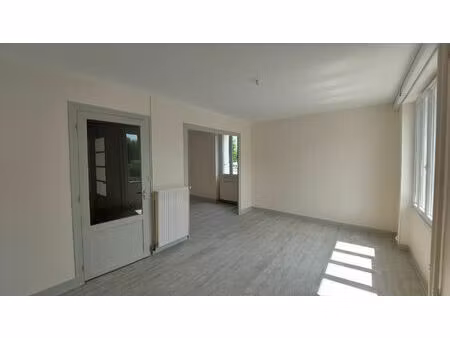 maison t4 saint maixent l'ecole 84m²