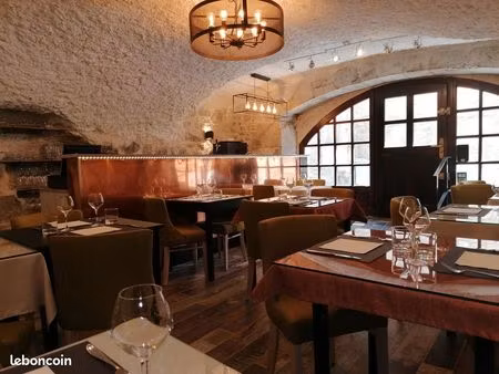 restaurant 70 m² la roche-sur-foron