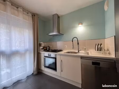 appartement 3 pièces 64 m²