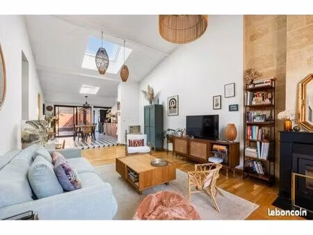 échoppe en pierre 2ch - terrasse et piscine