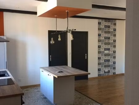 a louer  centre-ville de belleville en beaujolais  proximité gare et commerces  t3 d'une s